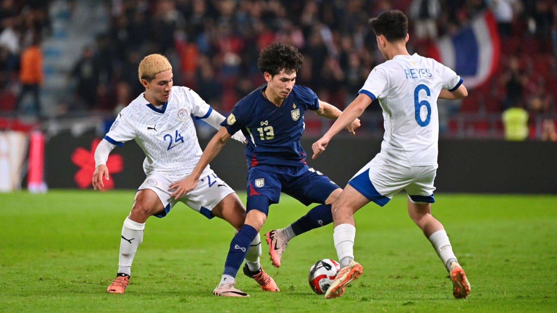 欧冠首轮揭幕战谁能率先赢得胜利开启新赛季荣耀之旅